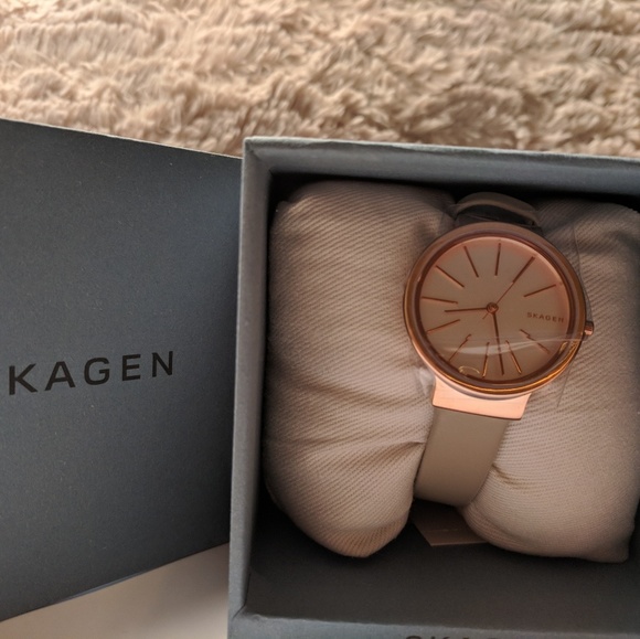 NWT Skagen Watch Rose Gold/Beige - Picture 4 of 8